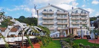 Studentska odmarališta na Avali i Zlatiboru