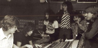 BIJELO DUGME U DKSG: film, koncert i promocija knjige