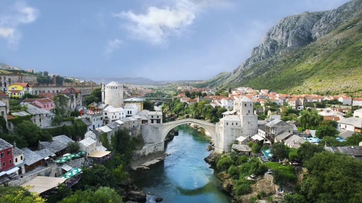 Mostar_Old_Town_Panorama_2007