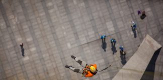 Rope of Hope manifestacija na Avali