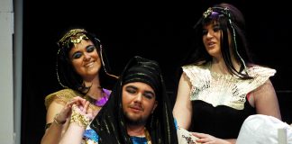 Predstava sa tri reditelja za 58. rođendan DADOVA